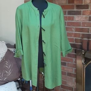 Green 100 % linen jacket with black buttons